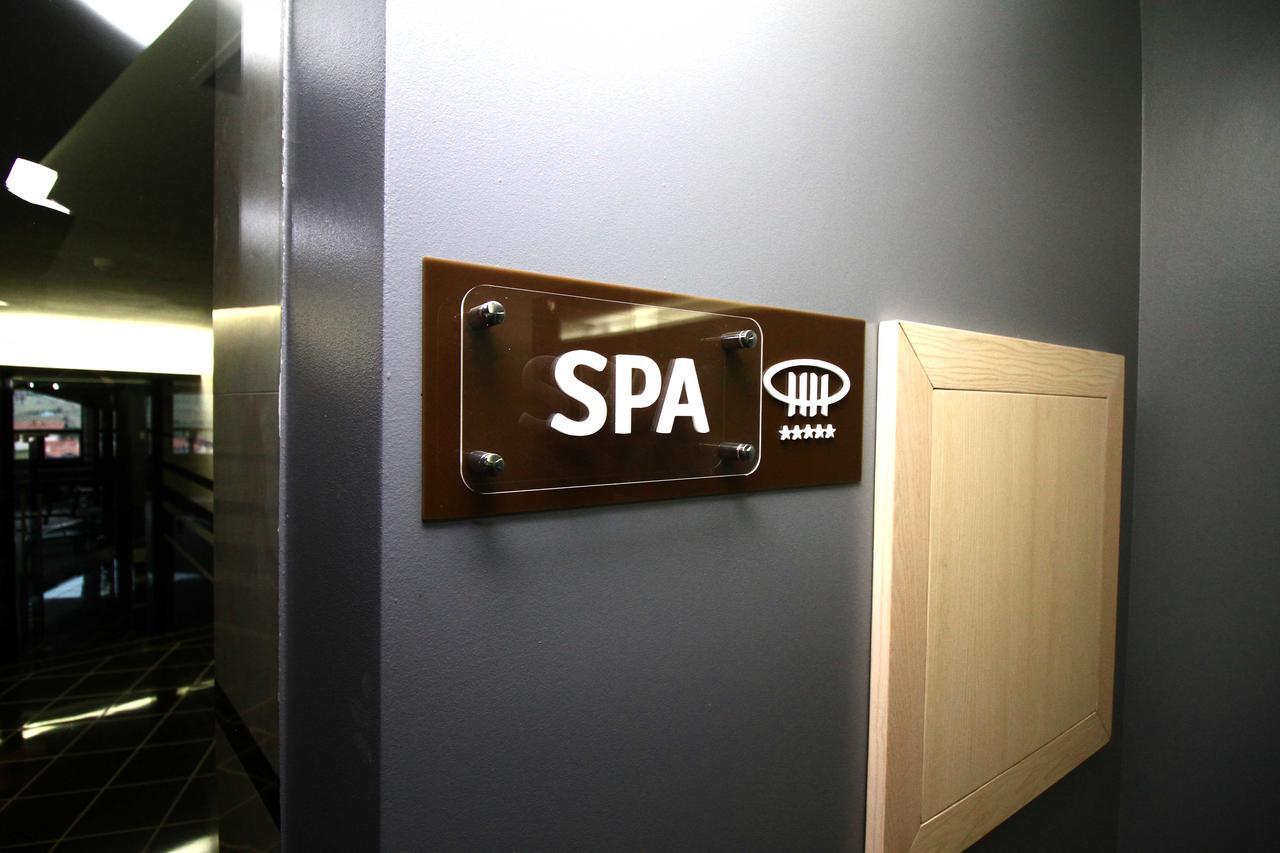 Hotel International Prishtina & Spa Prishtinë Ngoại thất bức ảnh