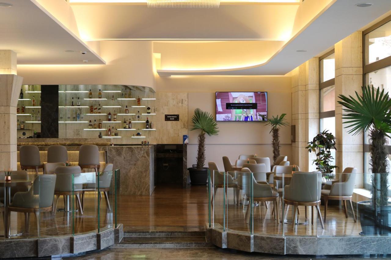 Hotel International Prishtina & Spa Prishtinë Ngoại thất bức ảnh