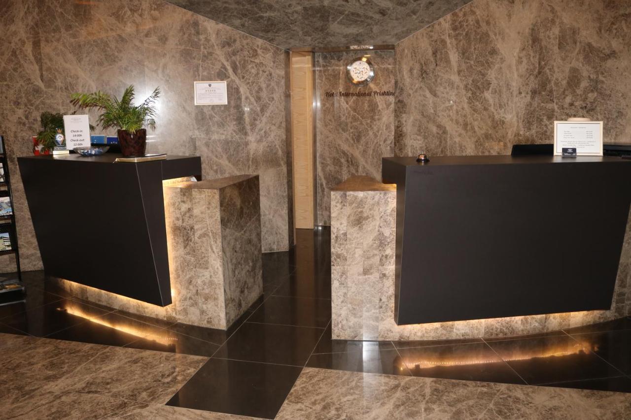 Hotel International Prishtina & Spa Prishtinë Ngoại thất bức ảnh